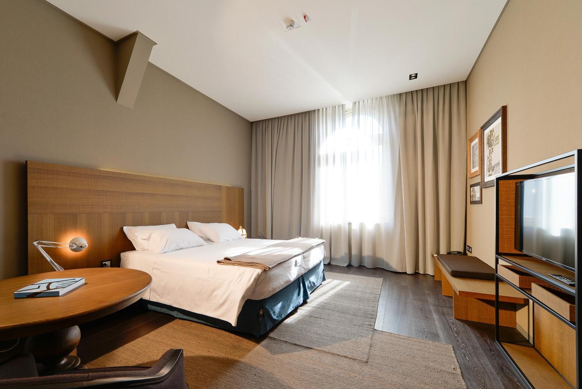 Grand Hotel Billia Saint-Vincent Bilik gambar