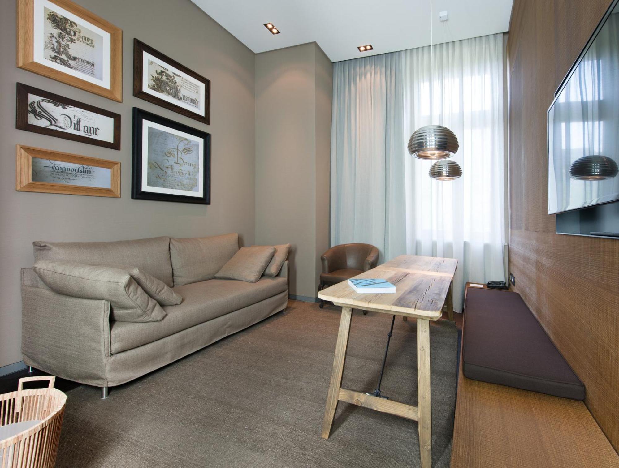 Grand Hotel Billia Saint-Vincent Bilik gambar